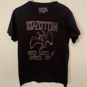 TILLYS | Led Zeppelin Women’s Boyfriend Tee